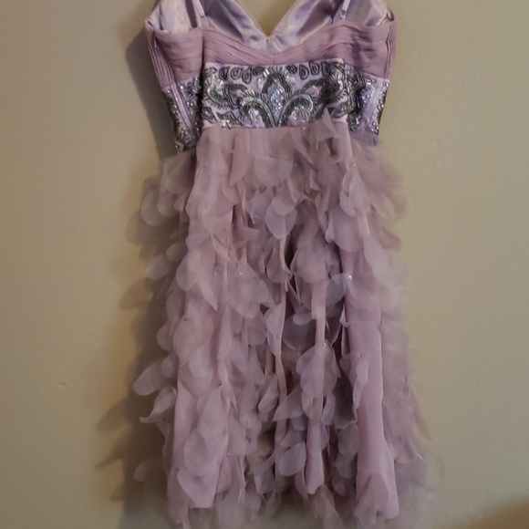 Women's dress - Picture 5 of 5